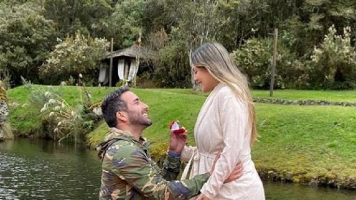 Careca le pidió a Priscila que se case con él.