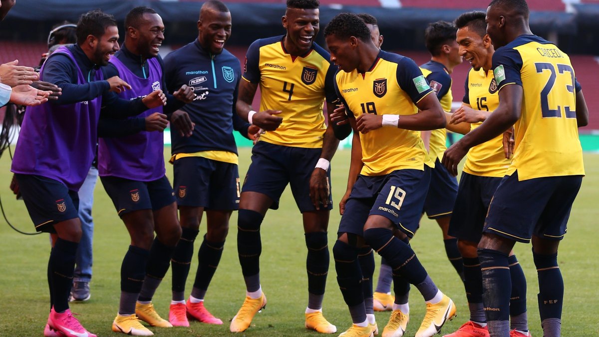 Todo el baile en el festejo del gol de Gonzalo Plata.