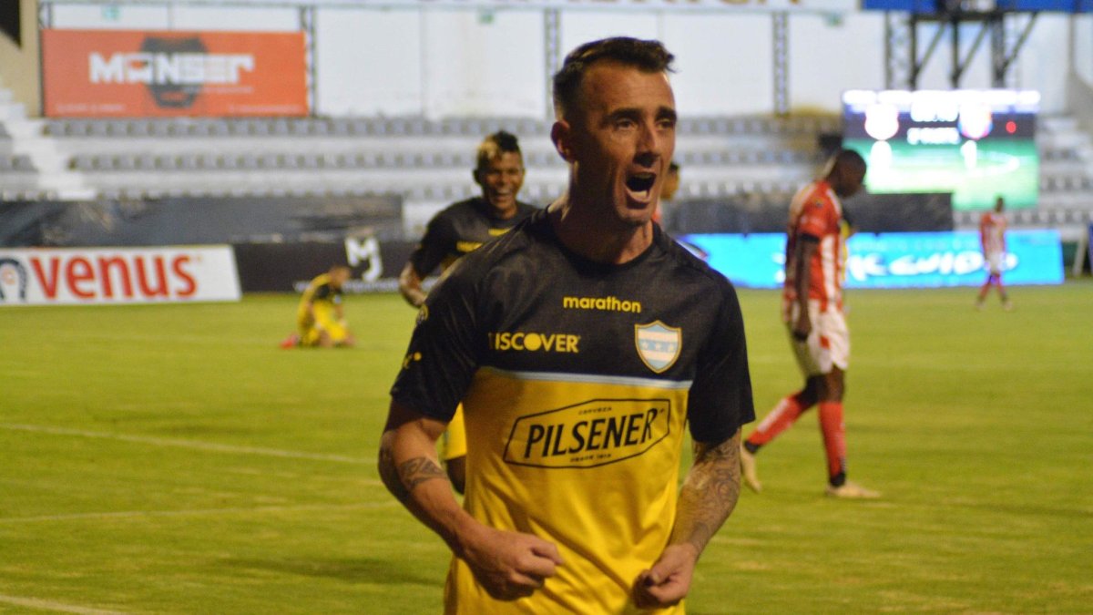 Damián Díaz lleva 50 goles en torneos nacionales con la camiseta del Barcelona.