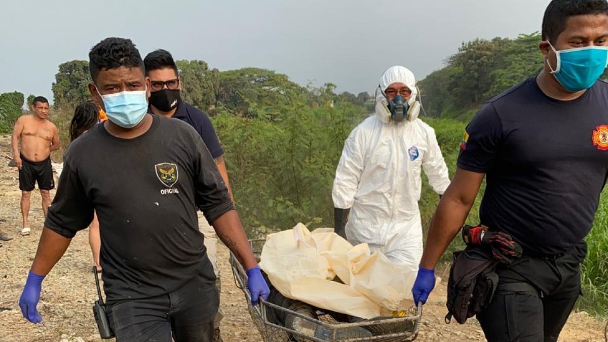 Se presume que el adulto mayor resbaló y nadie pudo evitar que se ahogara.