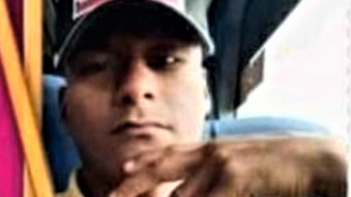 El fallecido registra dos detenciones: por robo y tenencia ilegal de arma.