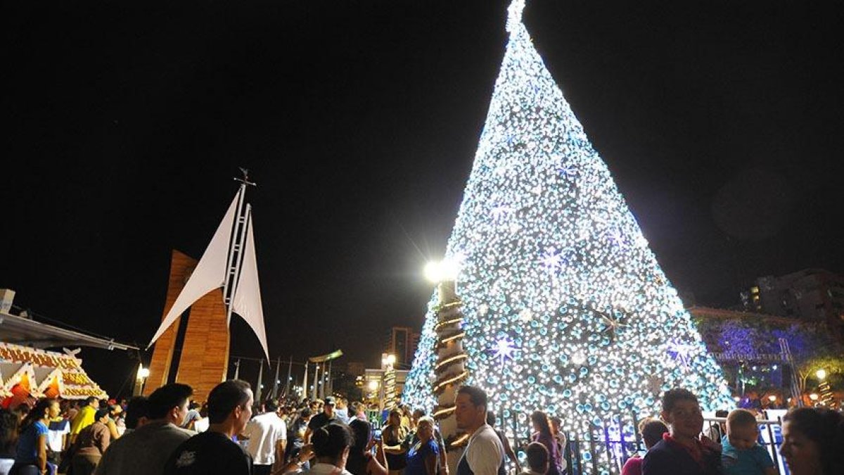 Árbol de Navidad del Malecón 2000 de Guayaquil.