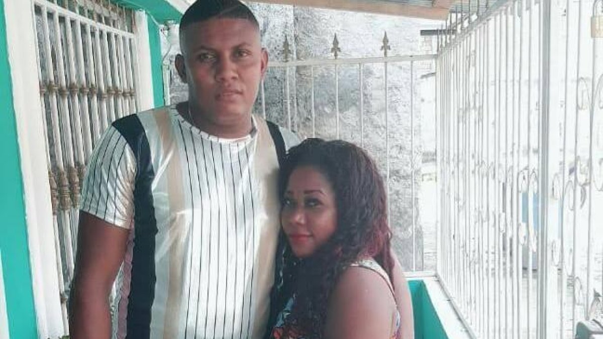 Yuliana Cortez Montaño y Oswaldo Javier Arboleda cuando compartían de su  relación.