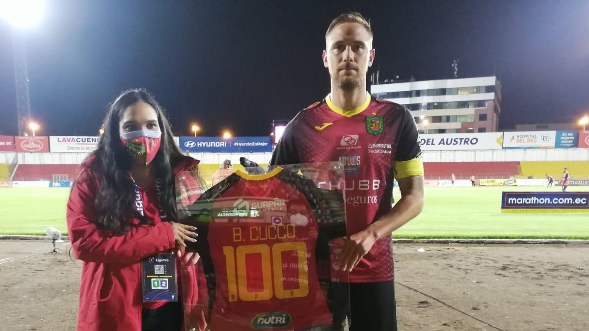 Brian Cucco lleva más de 100 partidos con la camiseta del D. Cuenca.