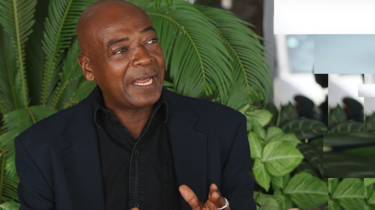 Tulio Quinteros, ex jugador del Barcelona y ahora presidente de la Federación Nacional de Entrenadores Profesionales de Fútbol