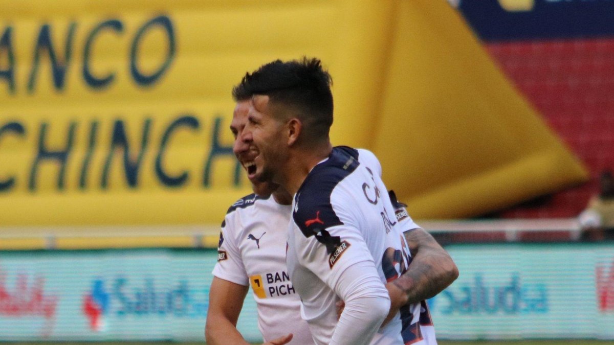 Christian Cruz fue la figura del partido de Liga de Quito.