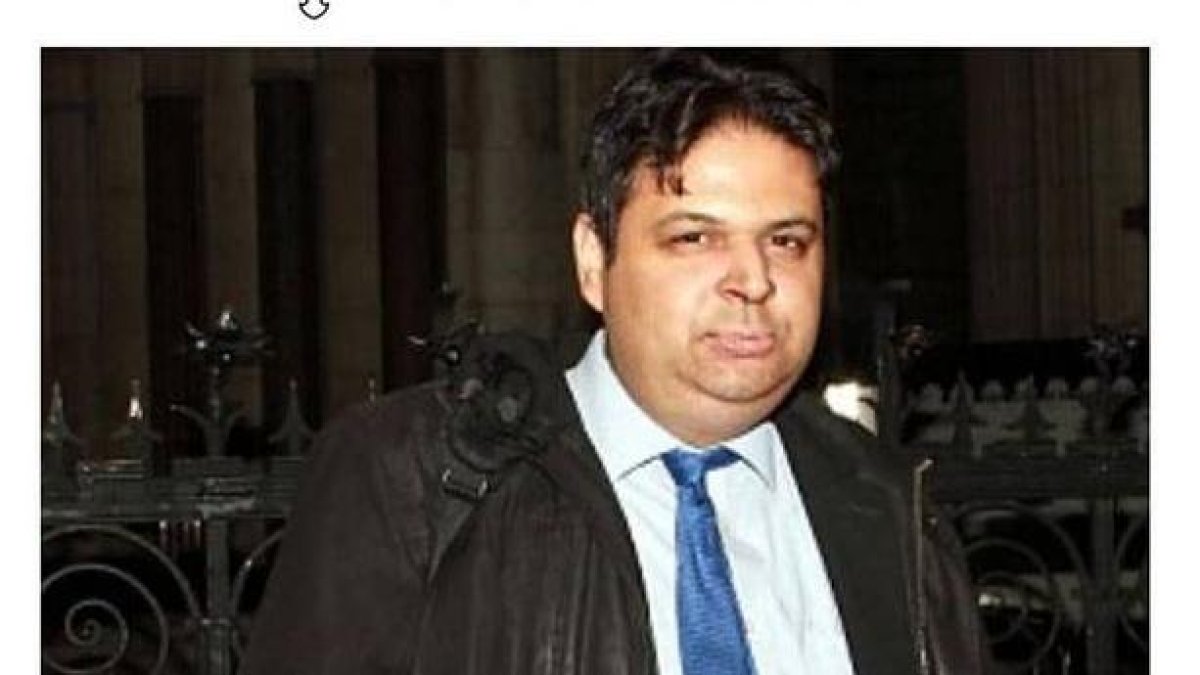 El demandante se graduó en la prestigiosa Universidad de Oxford, en Londres.