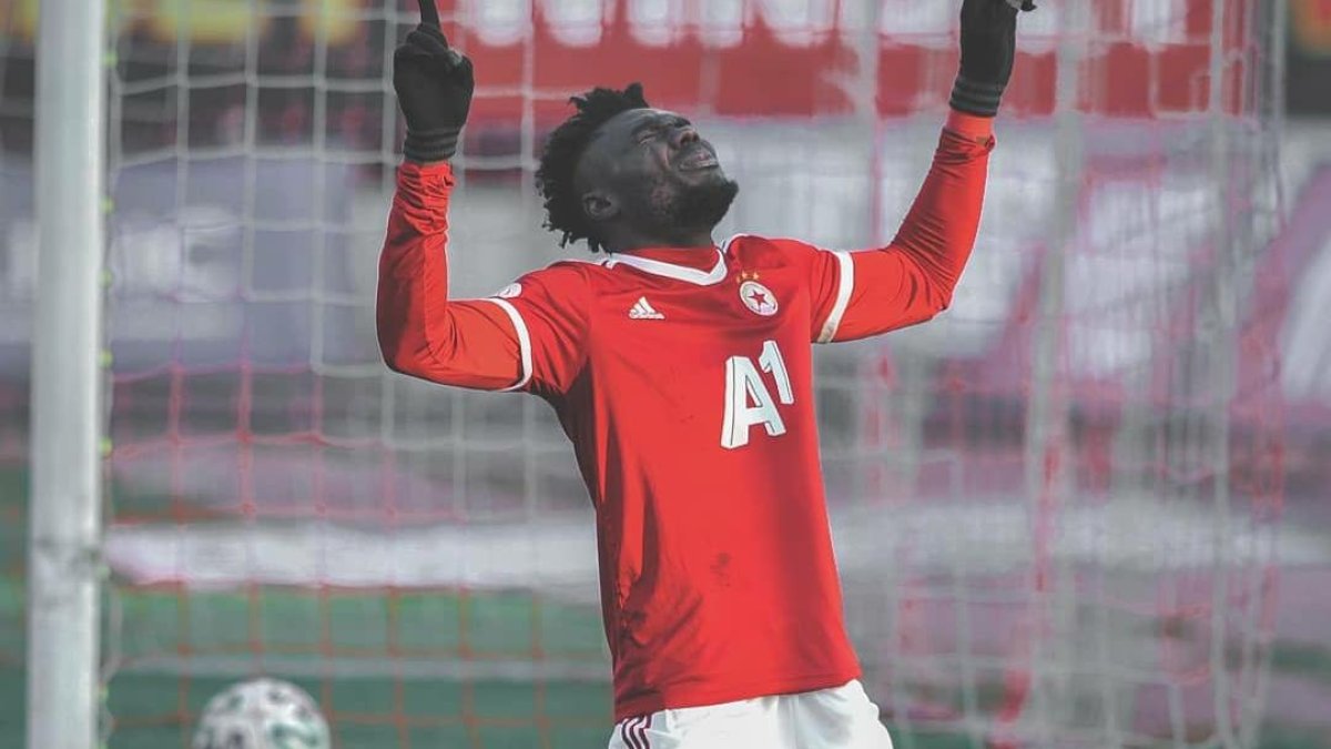 Jordy Caicedo, el ecuatoriano que hizo tres goles con el Cska Sofia de Bulgaria.