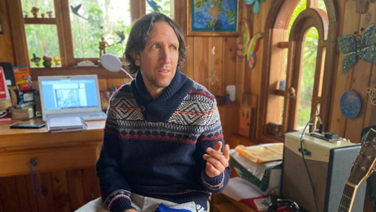 Juan Carlos Burbano recuerda lo que se vivió antes, durante y después del primer triunfo ante Brasil.