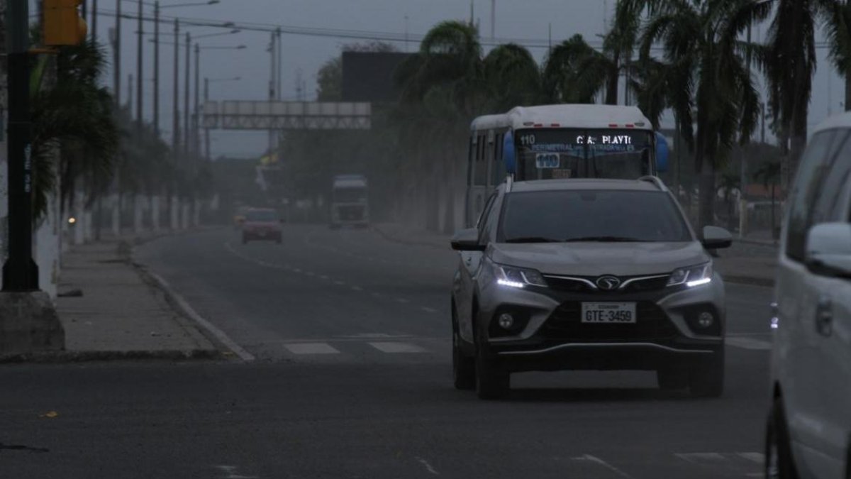 Referencial. Se registra caída de ceniza en algunas provincias.
