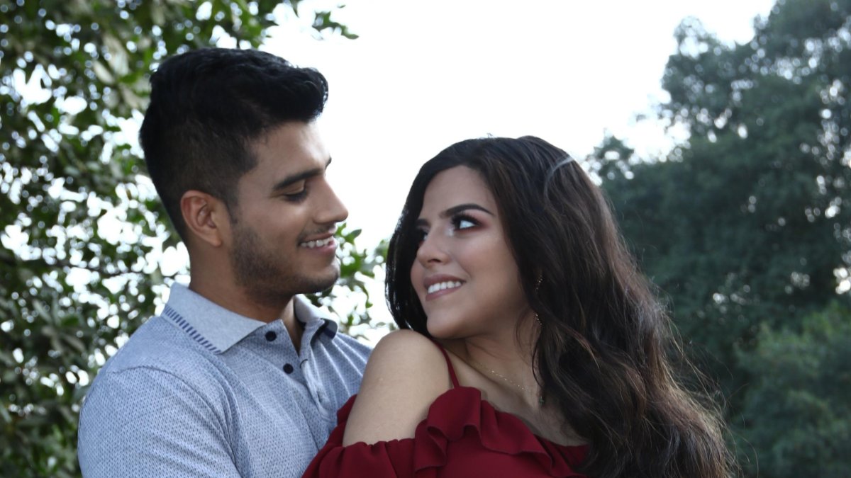 Emma destaca conoció a Fernando a través de las redes sociales.