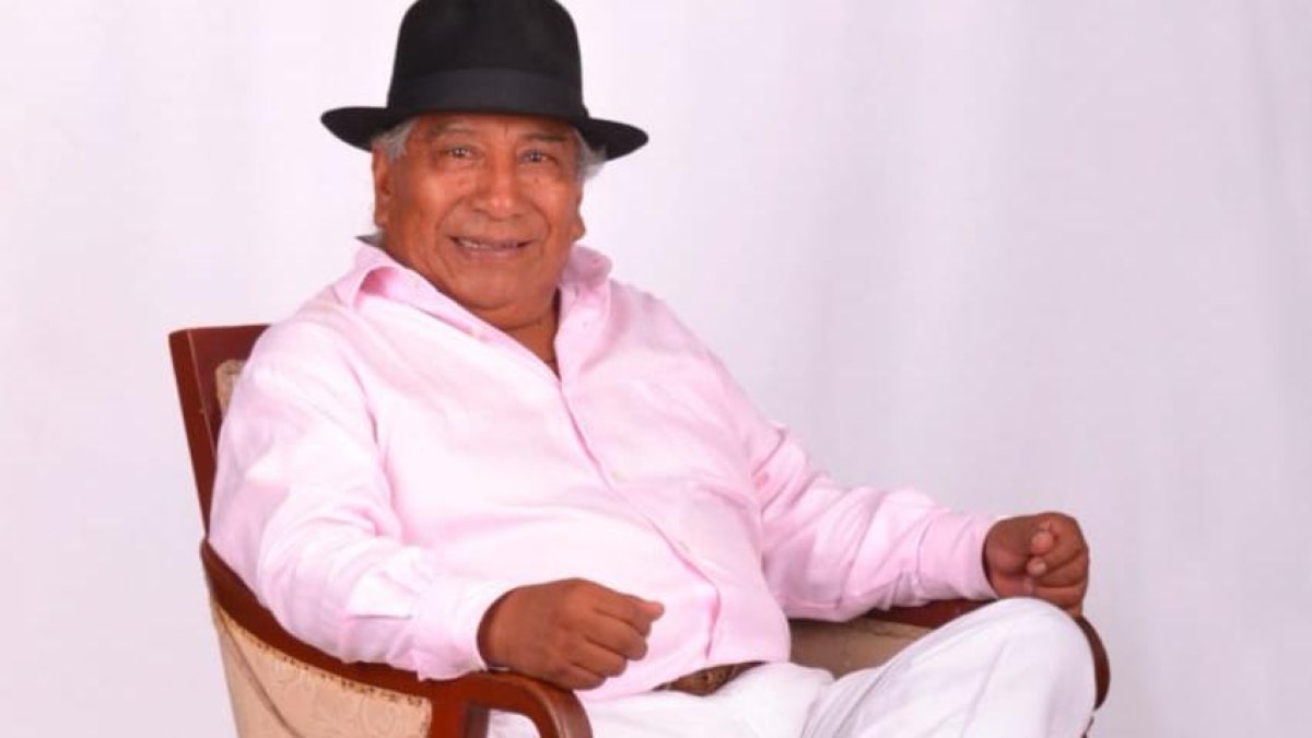 Jesús Fichamba nació en Otavalo el 7 de febrero de 1947.