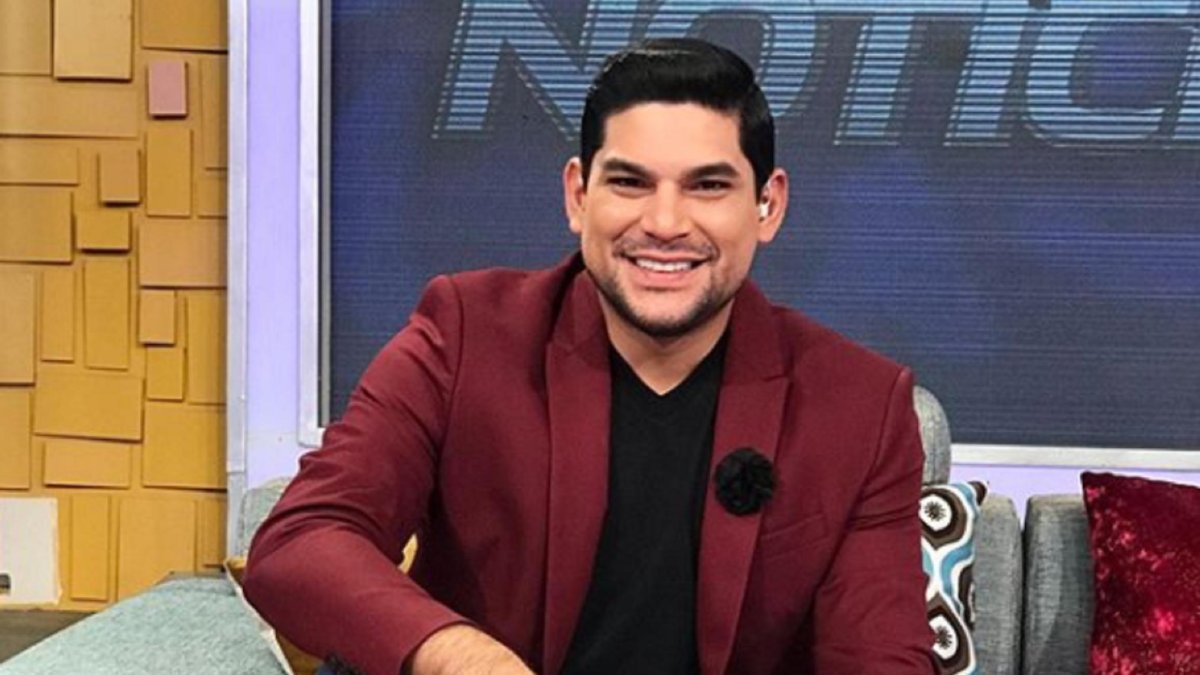 El presentador dice que a la farándula le “saca el cuerpo”.