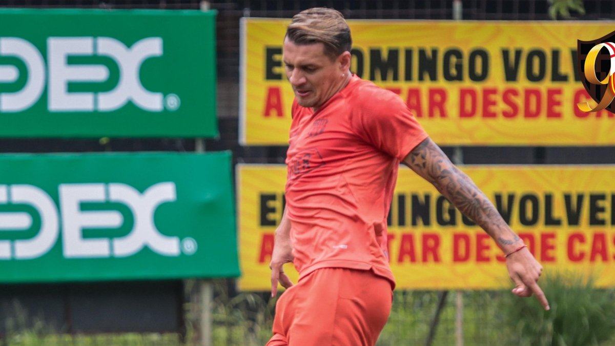 Carlos Garcés el hombre gol de Barcelona en Copa Libertadores.