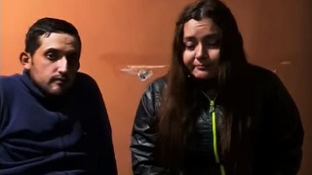 El chico quedó seriamente lesionado y perdió su silla de ruedas.