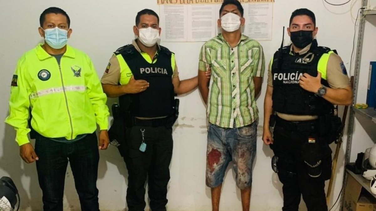 El detenido sollozaba durante la diligencia judicial.