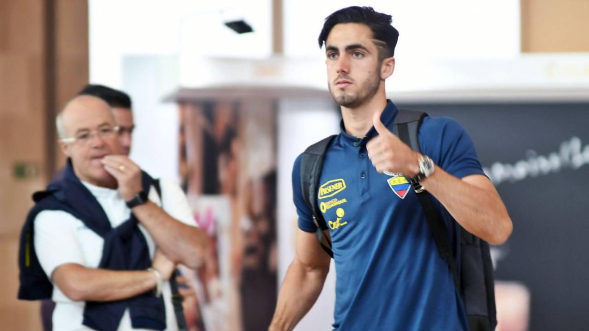 Leonardo Campana es una de las opciones en ataque, con las que cuenta la Tricolor.