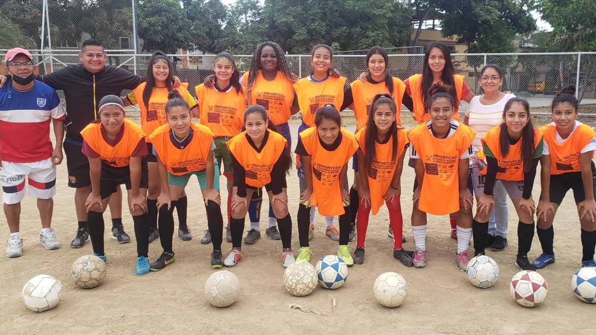 El equipo femenino de Alianza FC de Guayaquil