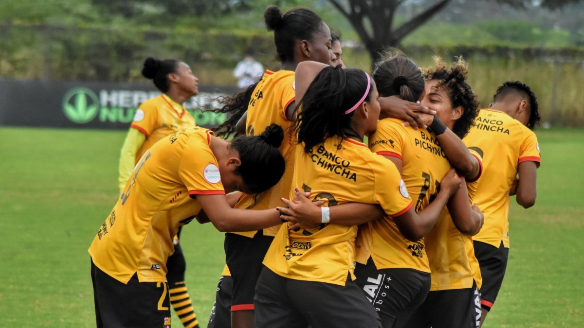 Las 'peladas' de Barcelona ya aseguraron su clasificación a los cuartos de final del torneo.