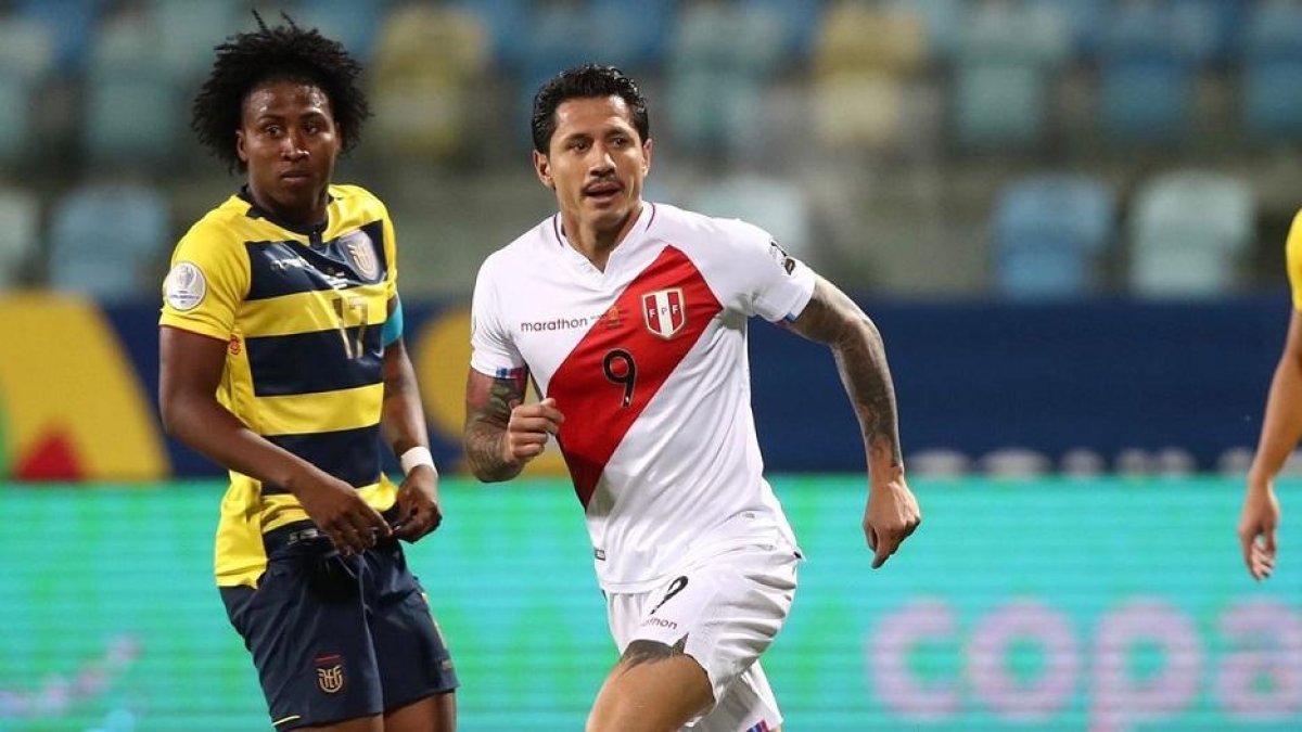 Lapadula comandará la delantera de la selección de Perú.