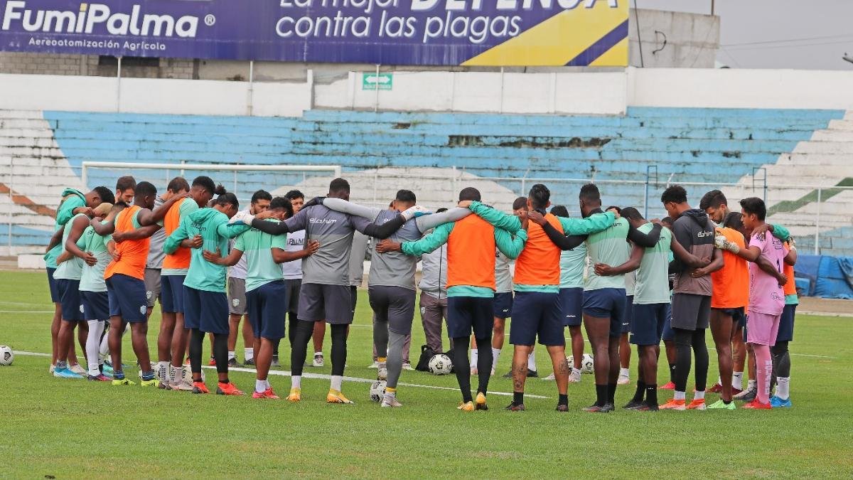 Orense y una oración antes del último entrenamiento para recibir a Barcelona.