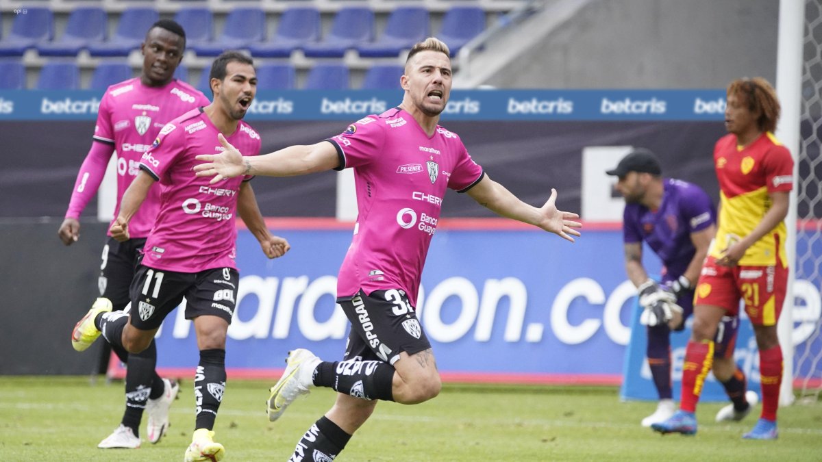 Bauman y su gol número 18 en el 2021.