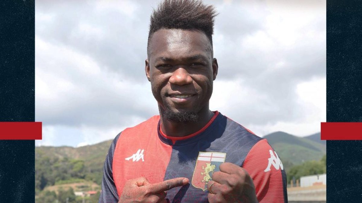 Felipe Caicedo seguirá su carrera en el Génova.