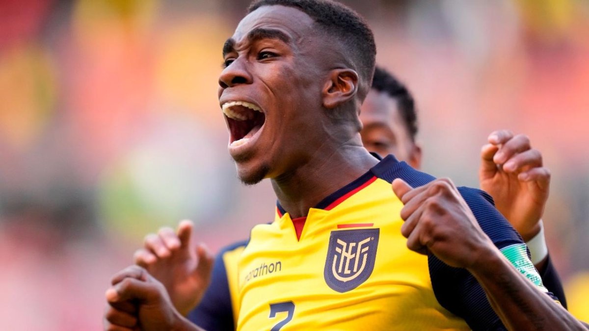 Félix Torres y su  gol, que ‘destapó la lata’ en los minutos finales.