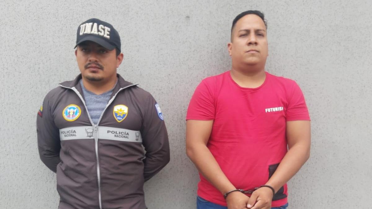 Agentes de la Unase detuvieron a Darío Ronquillo en un centro comercial de Guayaquil.