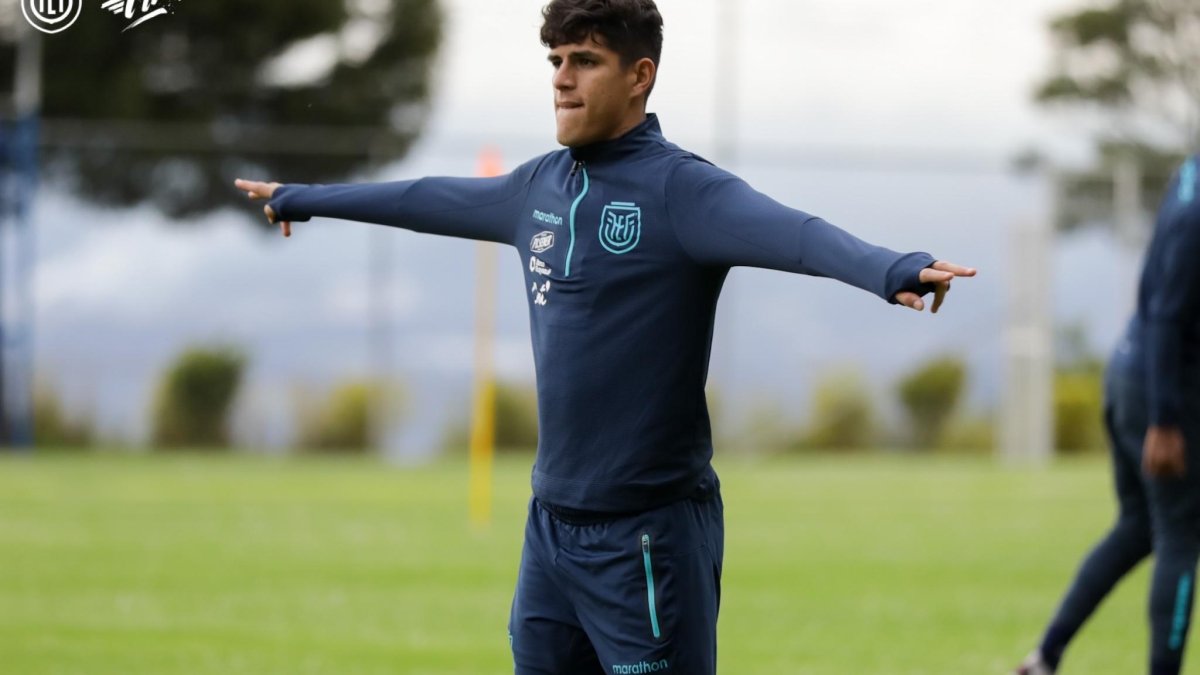 Piero Hincapié estará en la zaga de Ecuador ante Venezuela.