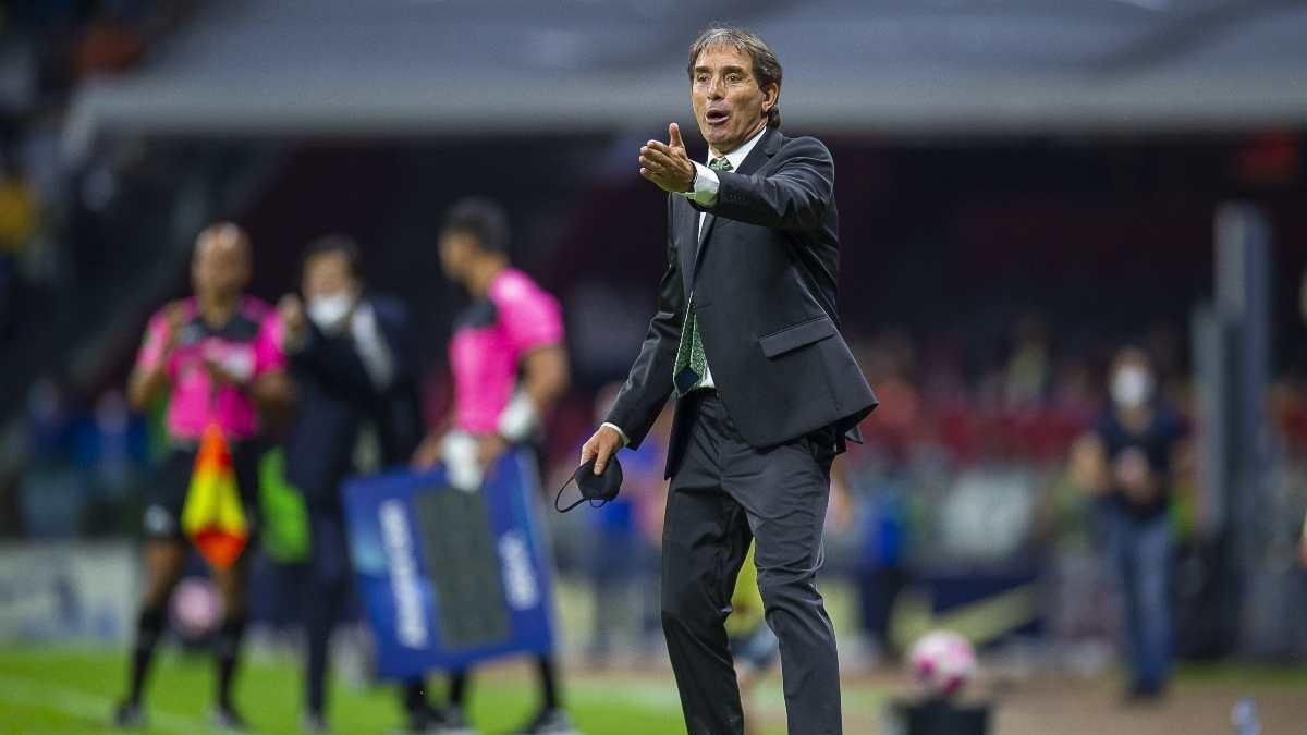 Guillermo Almada lleva tres temporadas en México.