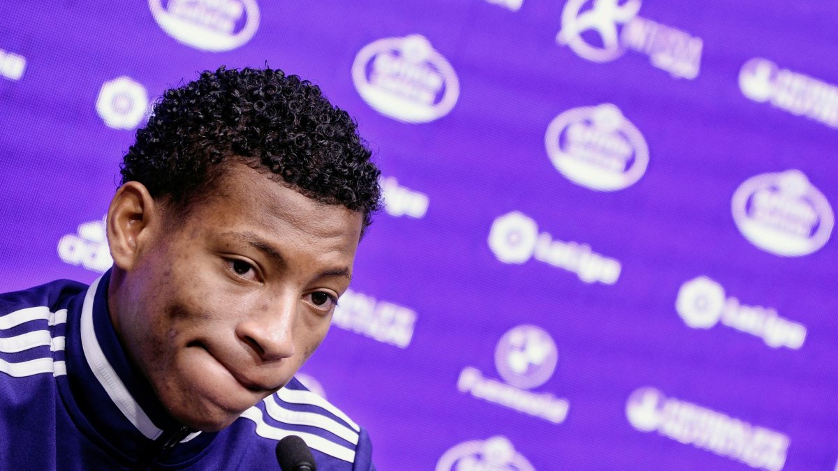 El jugador ecuatoriano del Real Valladolid, Gonzalo Plata, dio una rueda de prensa tras el accidente de tránsito de diciembre de 2021.