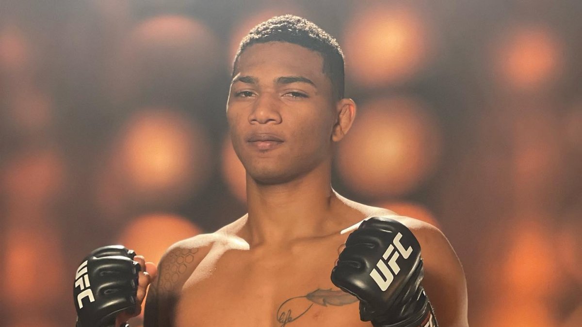 El ecuatoriano debutará en UFC este sábado 22 de enero.