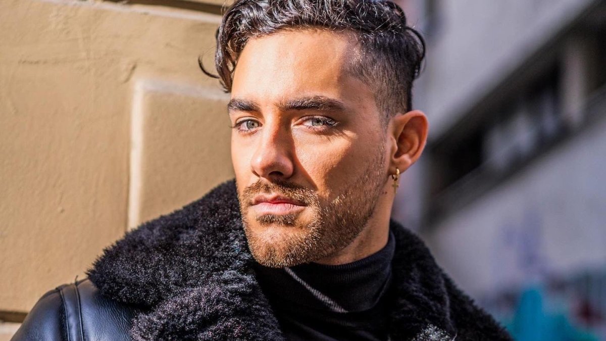 Austin es reconocido en Perú por su carrera como modelo y por haber participado en varios programas televisivos.