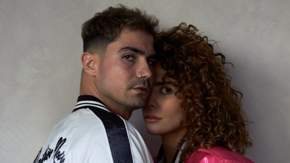 Andrés ha participado en dos películas: Mi prima sexóloga (2016) y Tú me manques (2019).