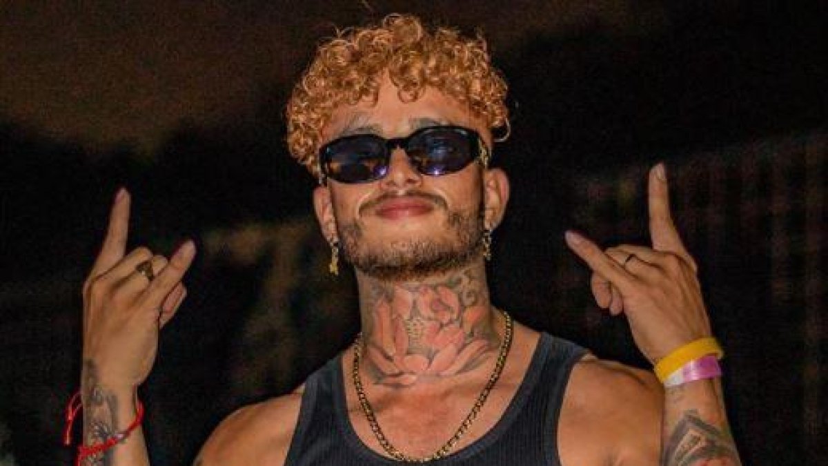 El joven se dio a conocer en realities de competencia. Luego se dedicó a la música.