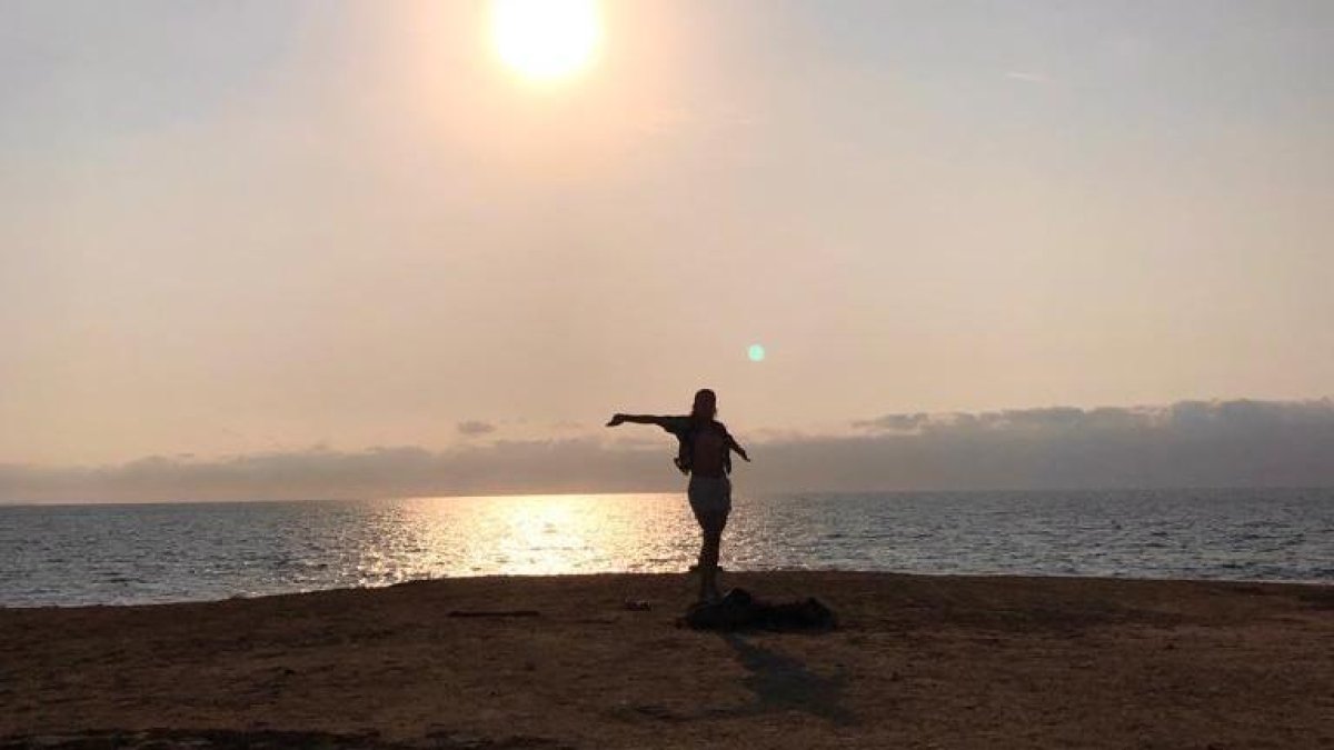 Disfrutar de la playa, el mar y sol en tranquilidad es el deseo de muchos turistas.