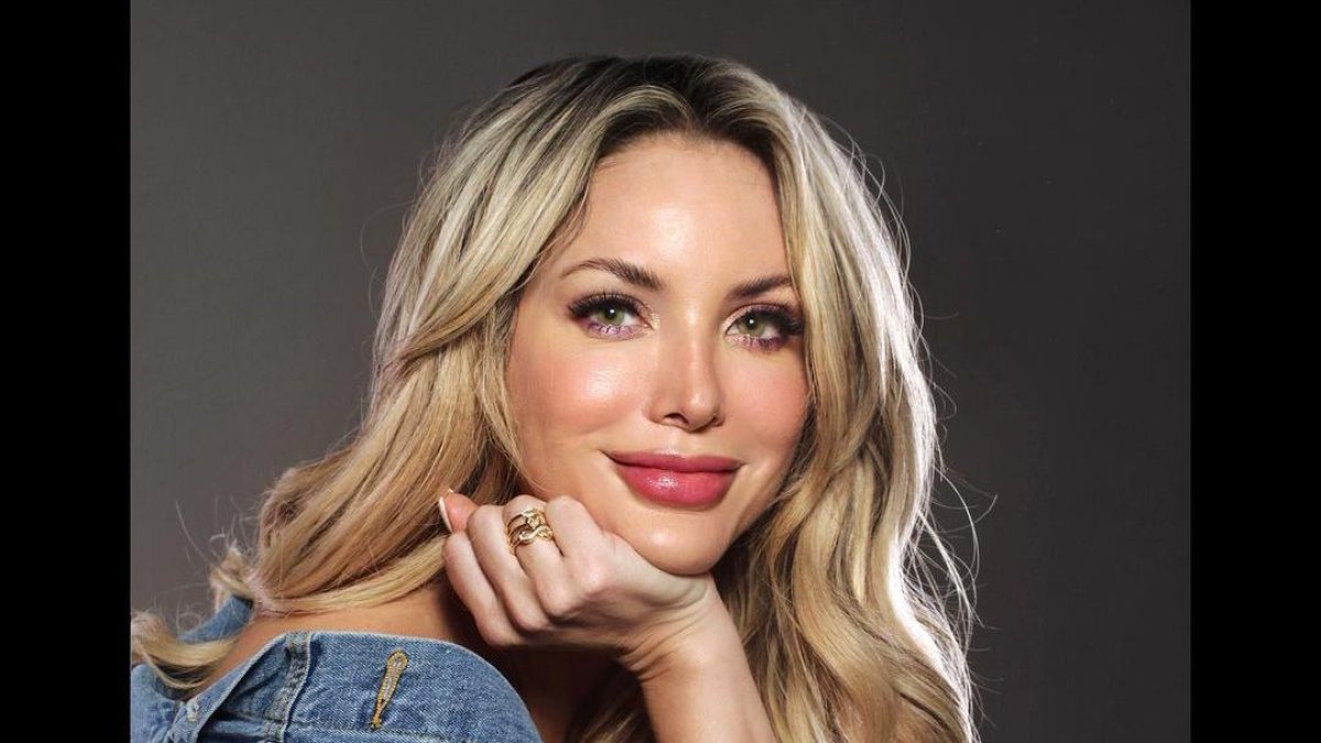 Actualmente Érika se encuentra en grabaciones de una comedia que será transmitida en Tc Televisión.