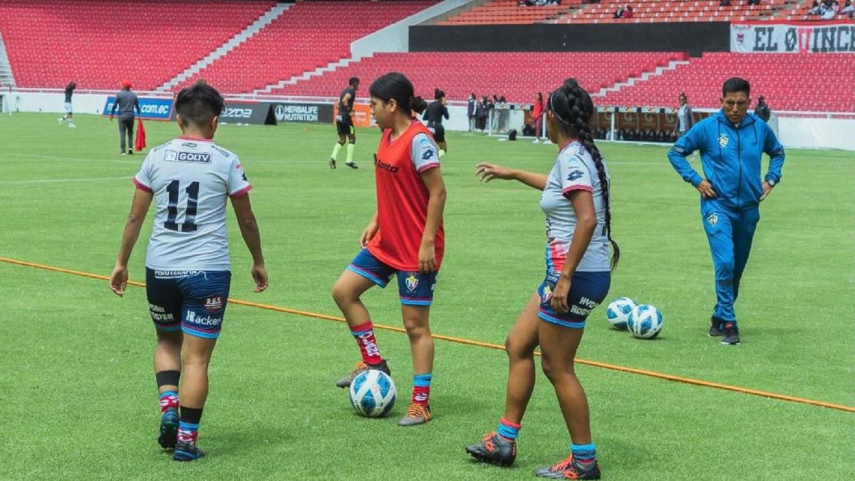 Bryan Maiza ha dirigido en menores de Emelec y Academia Barcelona, y en femenino de Mushuc Runa  El Nacional.