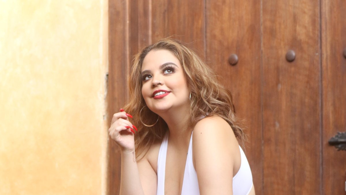 Michelle canta desde los 7 años de edad.