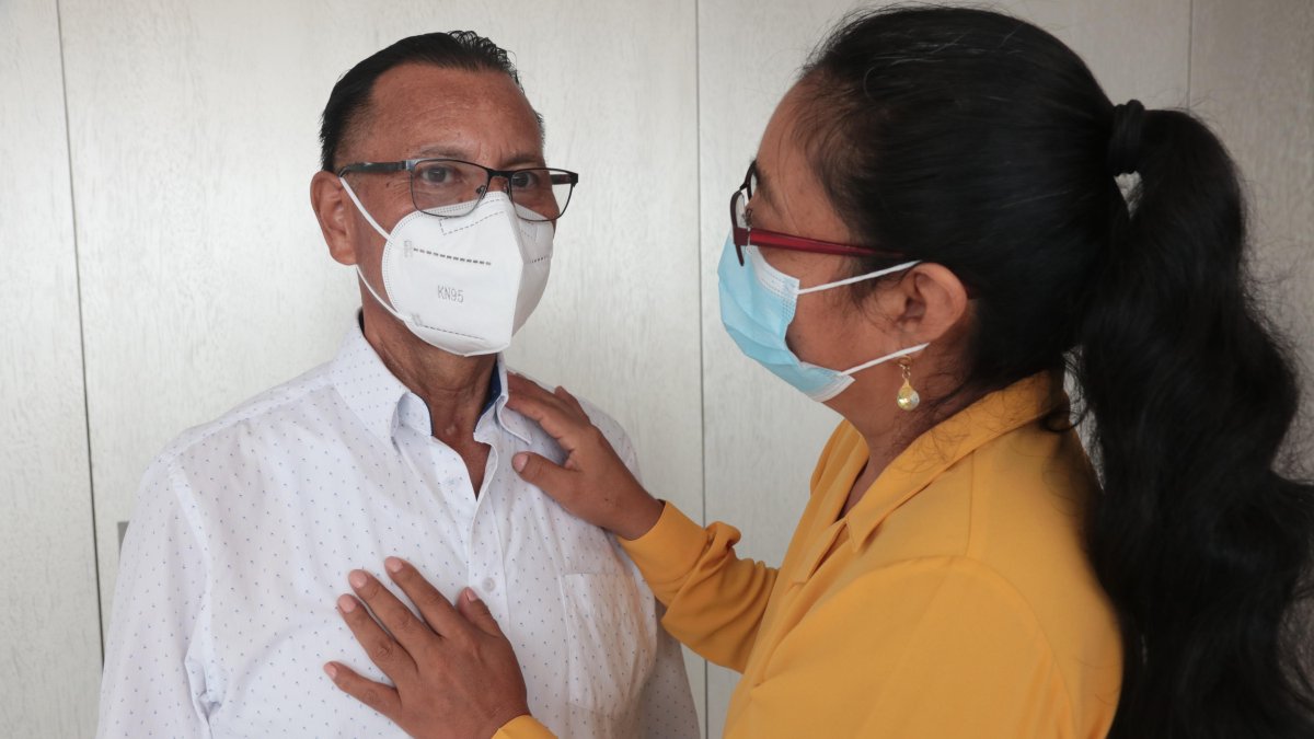 Segundo Aguaguina estuvo acompañado de su esposa en todo el proceso.