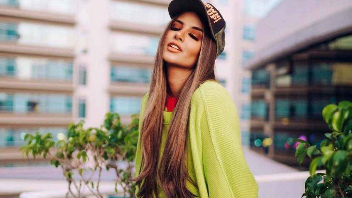 La artista viaja hoy a Estados Unidos para grabar más temas musicales.