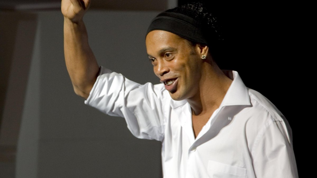 El astro brasileño estará en Quito el 2 y 3 de agosto. Compartirá con aficionados y estará en la final de un torneo de habilidades con el balón.