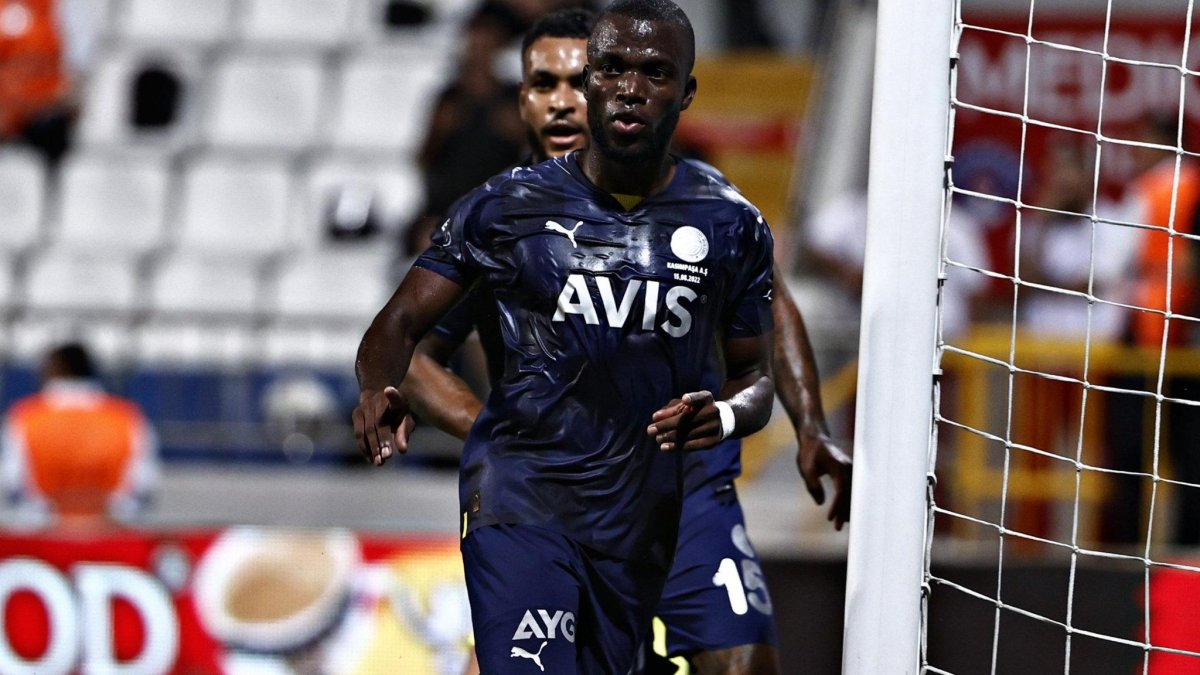 El ecuatoriano es el actual goleador de la SuperLiga Turca con 12 goles y se alista para ser figura en el Mundial