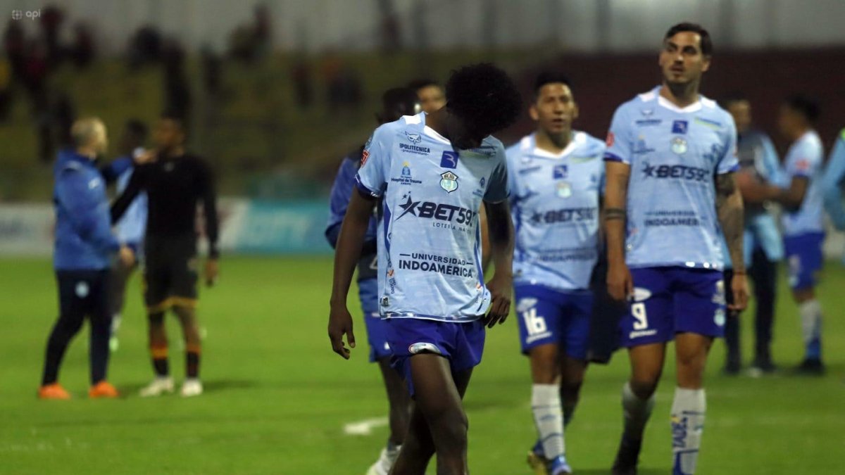 Macará consiguió un empate ante Deportivo Cuenca y sigue comprometido con el descenso.