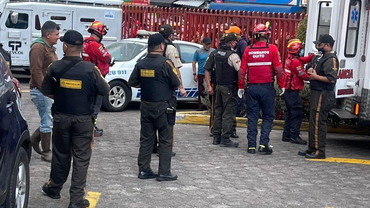 Cuatro baleados en asalto en Solanda