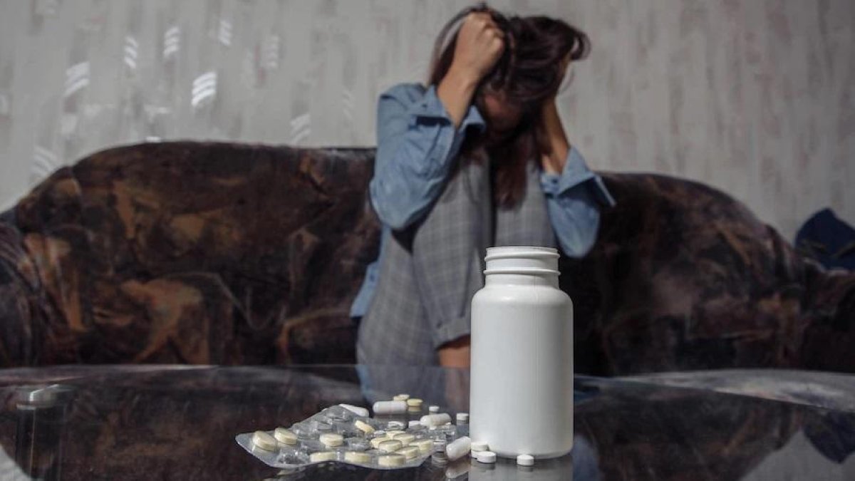 Al parecer la mujer le habría dado 10 somníferos a cada uno de sus hijos mayores (13 y 10 años).