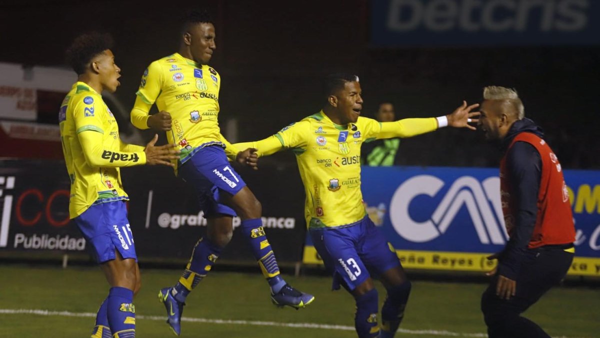 Con goles de Henry Patta y Diego Ávila, Gualaceo se impuso a Barcelona que descontó a través de John Jairo Cifuente.