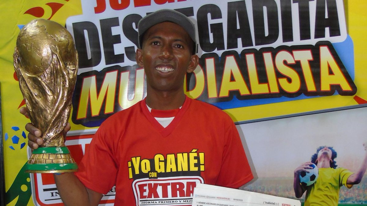 Israel Caicedo se llevó un premio de $ 100 de la Despegadita Mundialista de EXTRA.