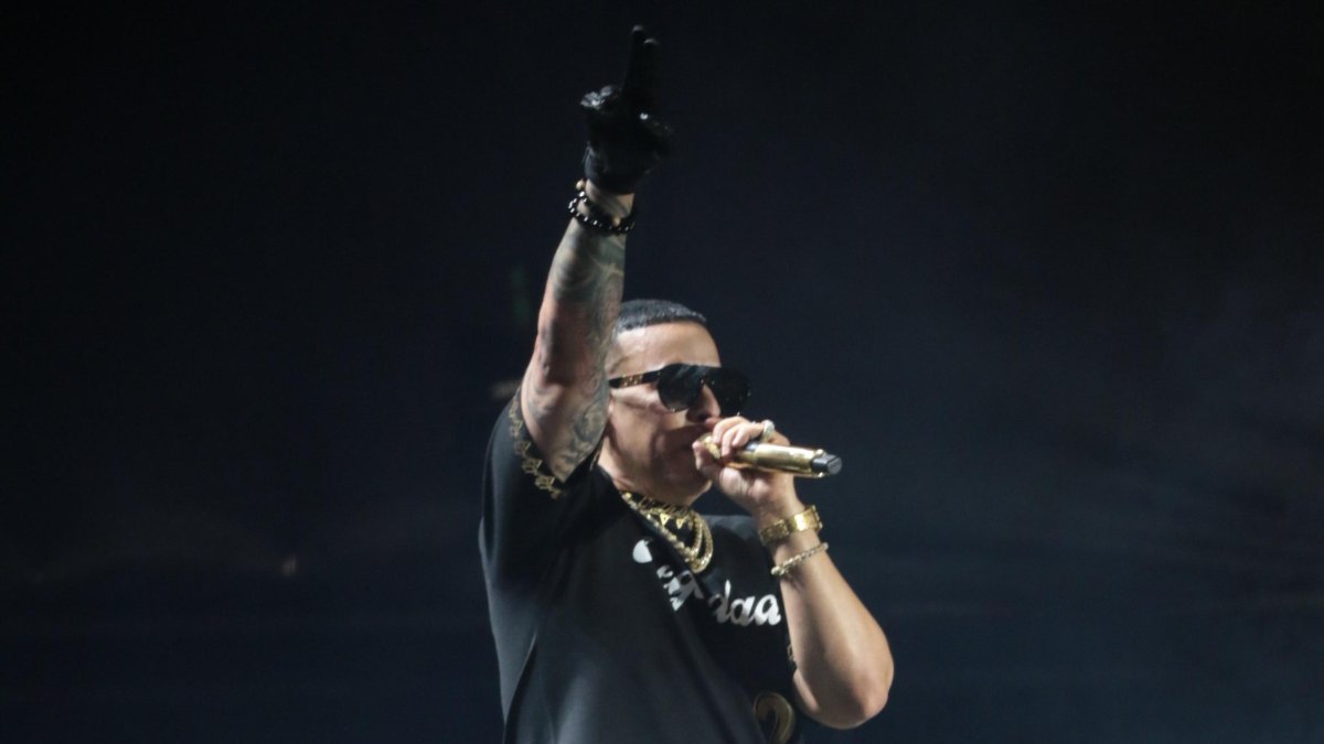 Daddy Yankee dijo que se  dedicaría a vacacionar tras su retiro de los escenarios.